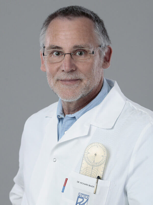 Specialist Dr. Richard Maier