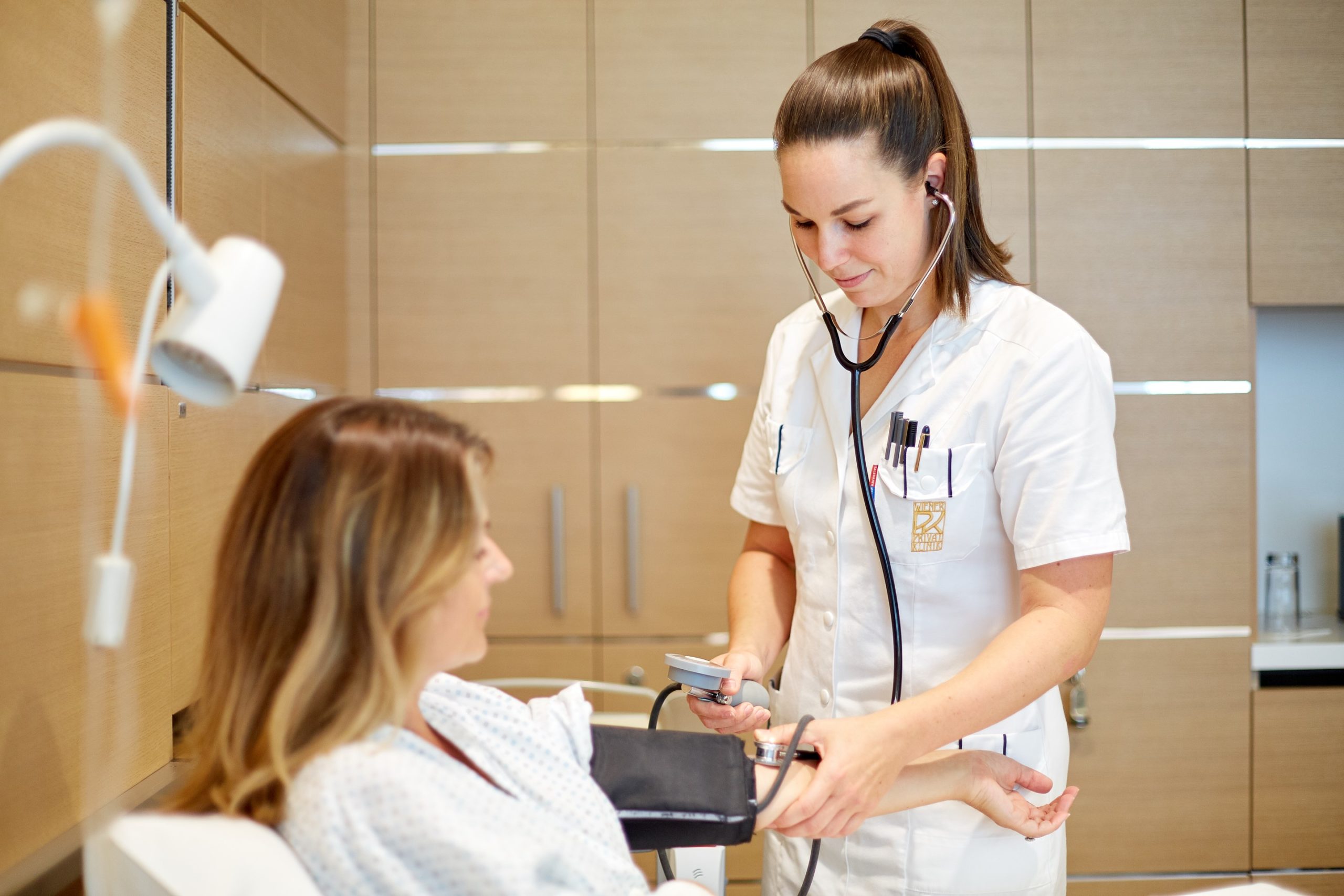 Krankenschwester Diplomierte Krankenschwester Jobs WPK